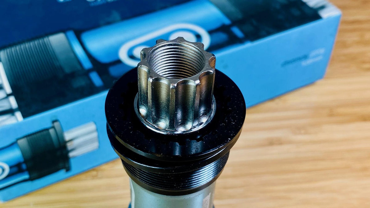 NOS crankbrothers cyanBB ISIS Bottom Bracket 108mm 68-73mm 220g 5