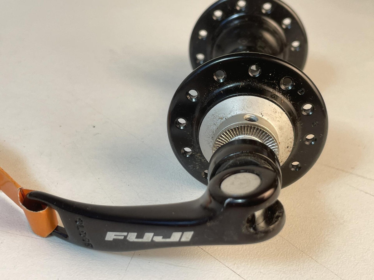 NOS Fuji CGC Small Flange Road Hub Set, Shimano HG 8/9/10 Speed 24h / 28h 4