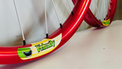 Velocity P-35 650b Gravel/MTB Disc Wheelset 32h 8-10 Speed 100/135 - Red 2