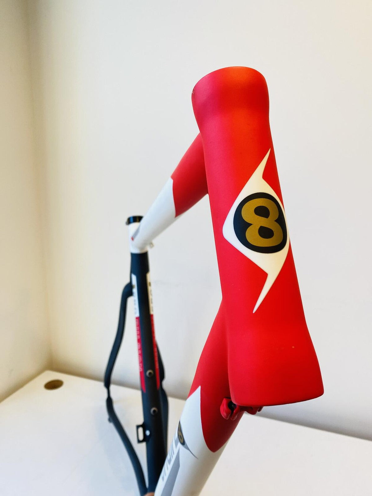 Origin-8 ProPulsion C3 H6 O3 Lactic 2.0 Carbon Frame & Fork 55cm White/Black/Red 5