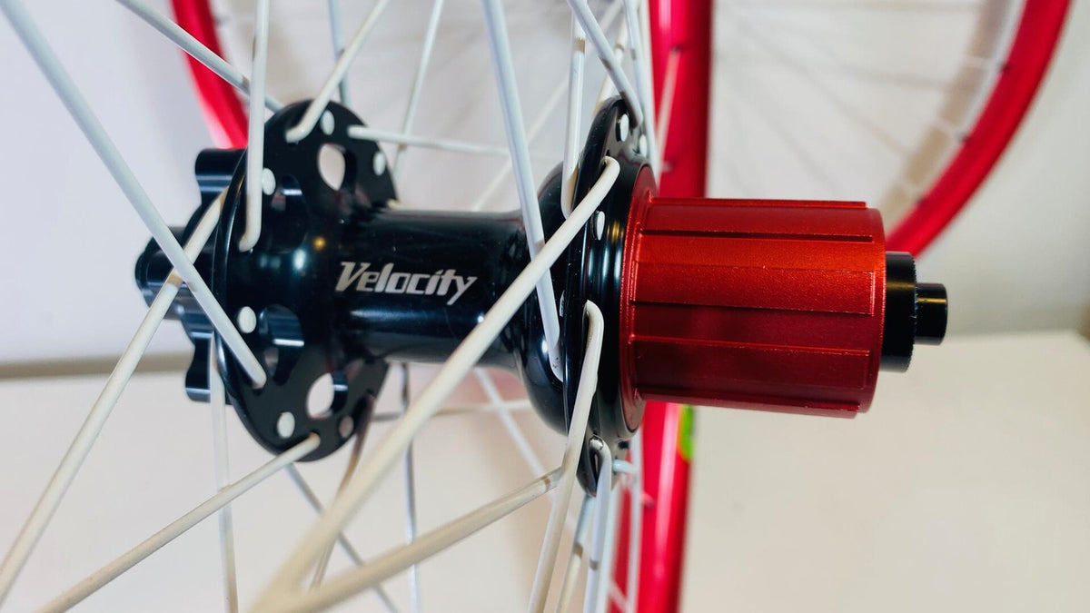 Velocity P-35 650b Gravel/MTB Disc Wheelset 32h 8-10 Speed 100/135 - Red 5