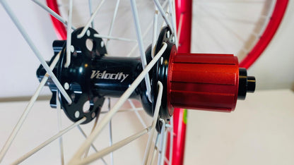 Velocity P-35 650b Gravel/MTB Disc Wheelset 32h 8-10 Speed 100/135 - Red 5