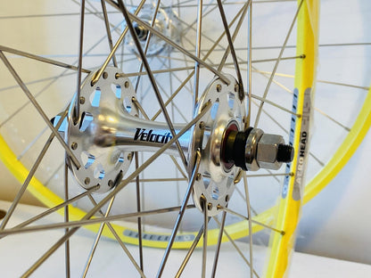 Velocity AEROHEAD 700c Track/Fixie Clincher Wheelset 32h Fix/Free 100/120 Yellow 3