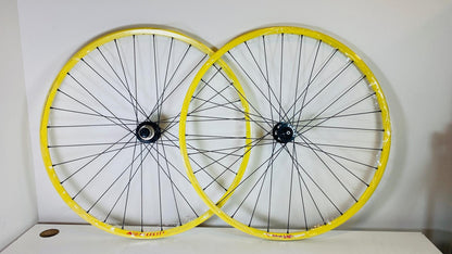 Velocity VXC 26" MTB Disc Wheelset 32h 6-Bolt 8-10 Speed 100/135 - Yellow/Black 1