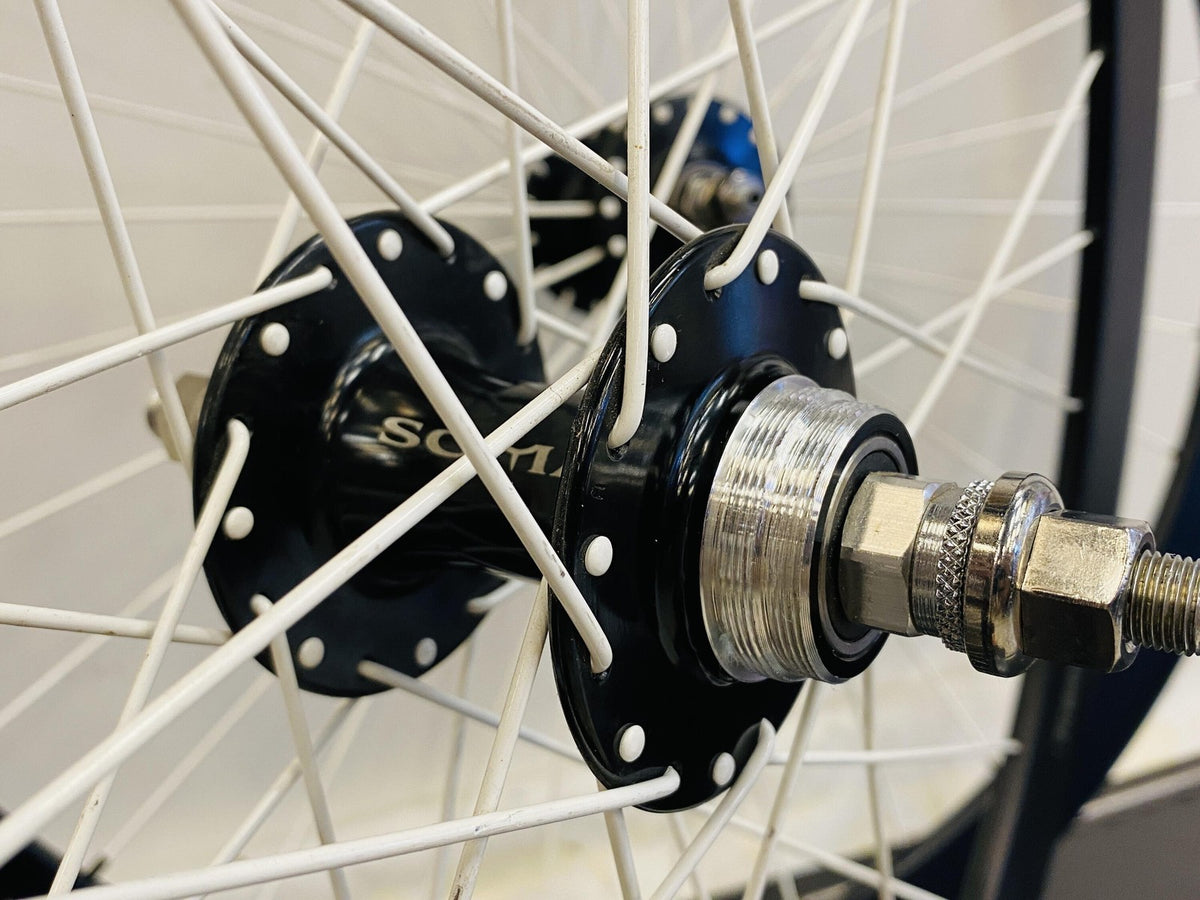 H+ Son Track Wheelset 32h Fix/Fix NMSW Soma Hubs Black White Spokes - Light Wear 4
