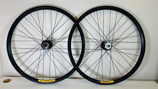 Velocity CLIFFHANGER 26" MTB Disc Wheelset 32h 110/135 8-10 Speed - Black 1