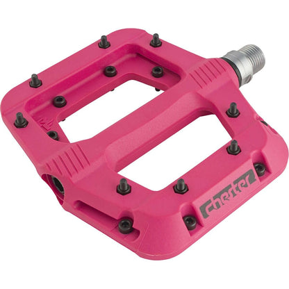Raceface Chester Small Platform Pedals Body: Nylon Spindle: Cr-Mo 9/16" Magenta 2