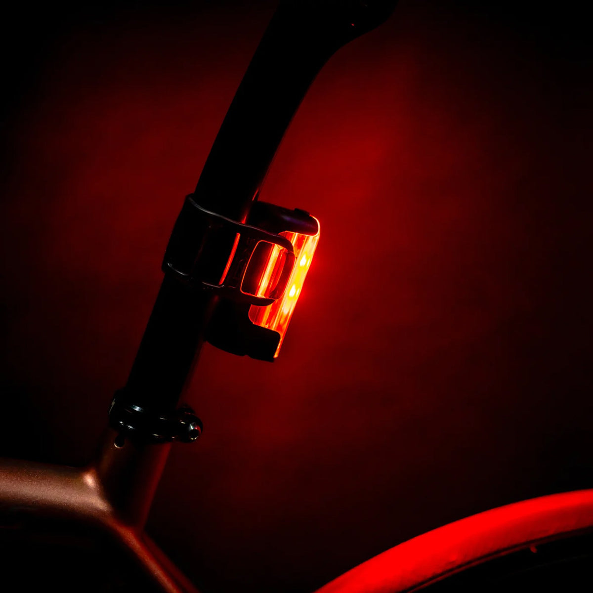 Lezyne Strip Drive Pro 400+ Light, Rear, Black 2