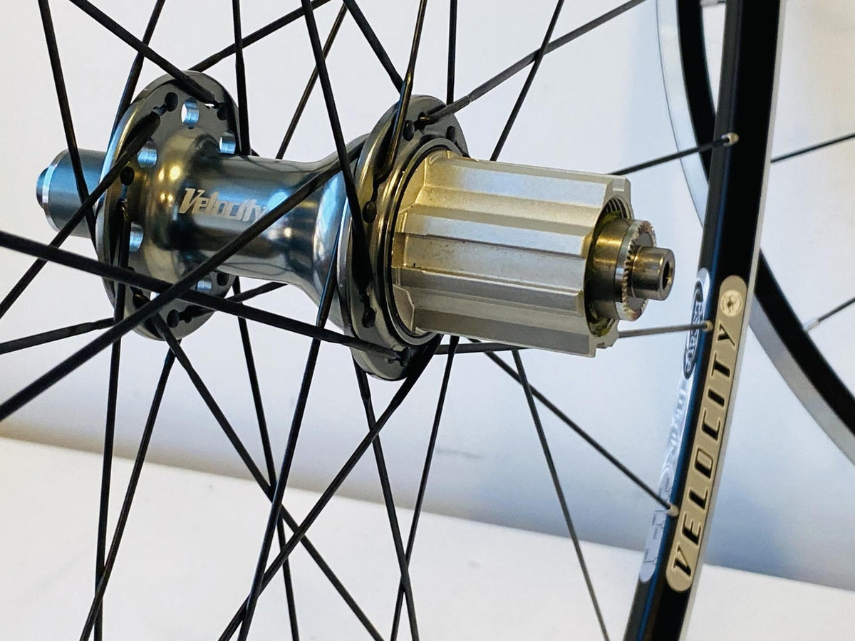 Velocity Escape 700c Tubular Road Wheelset 24/28h 100/130 8-10s Campy - Black 8