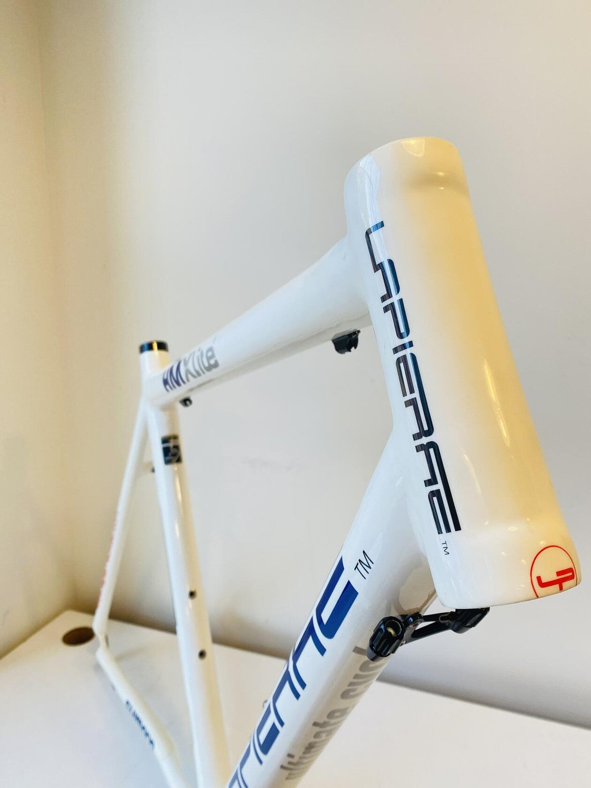 LAPIERRE HM X-Lite Carbon Frame w/o Fork 55cm Low Mileage - White 3