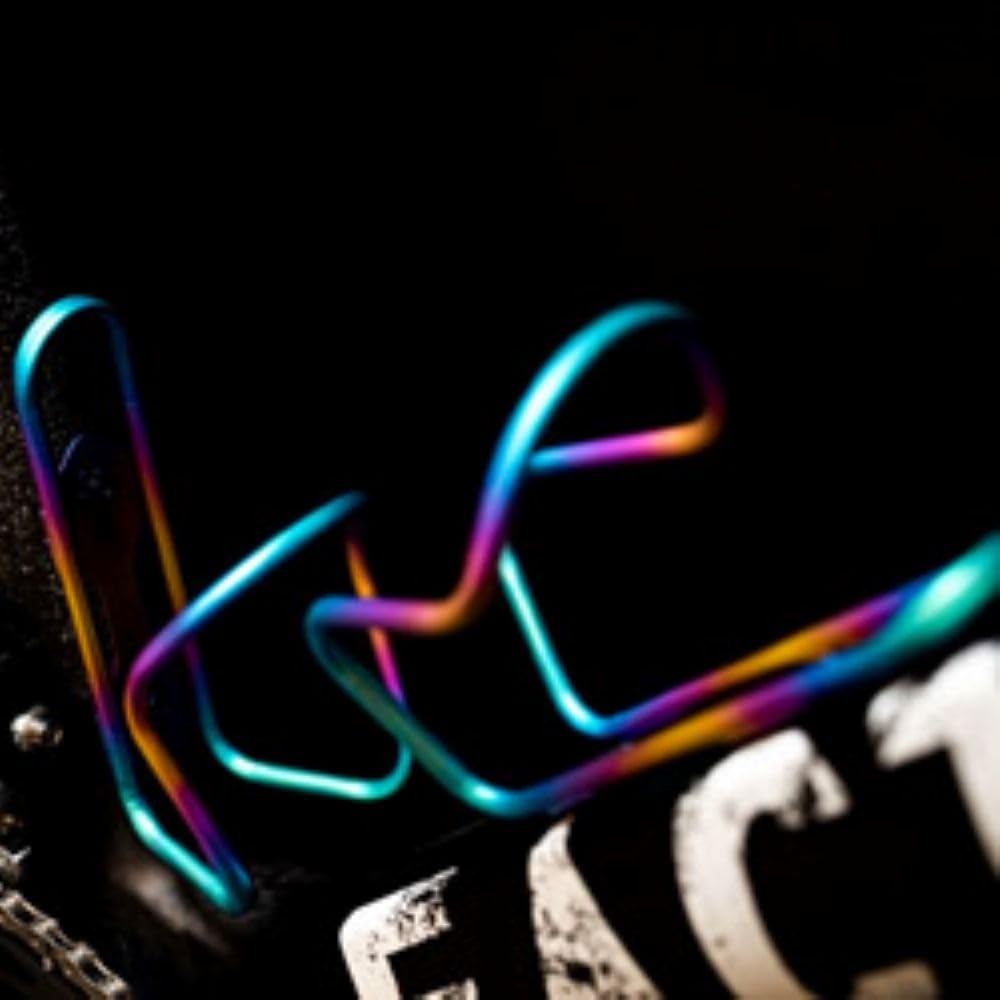 Silca, Sicuro Ti V2, Bottle Cage, Titanium, 30g, Unicorn (Oil Slick) 2
