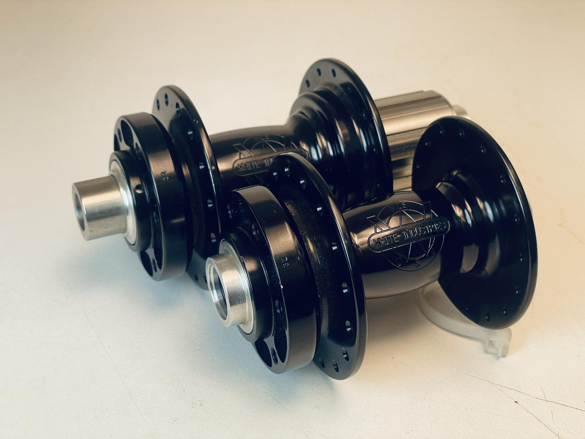 NOS White Industries MI6 Disc Road Hub Set 32h 142x100x12mm Shimano HG Titanium 1