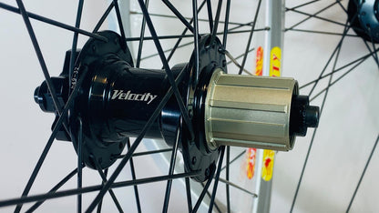 Velocity AeroHEAT 26" MTB Wheelset 32h 8-10 Speed 100/135 - Black/Silver 8