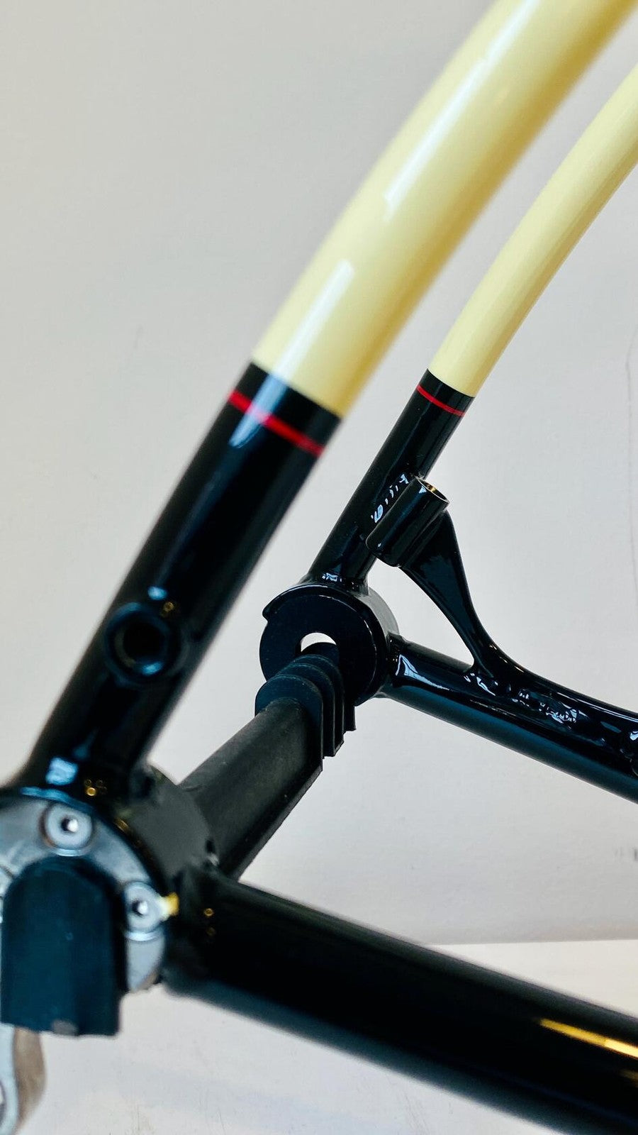 Volagi Viaje XL Cream Cr-Mo Frame & Full Carbon Fork 55cm BB386EVO 16