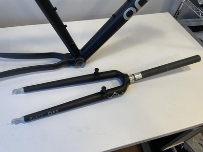 Origin8 Black-Ops Series Foxtrot 700cx Carbon/Alloy Frame & Fork Size 59cm / 23" 3