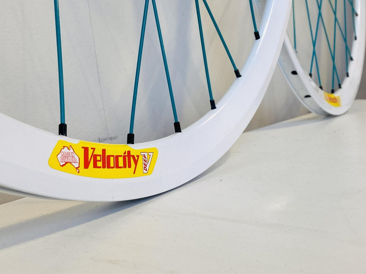 Velocity Deep-V 700c Track Wheelset 32h Origin-8 Hubs Emerald Spokes - White 2
