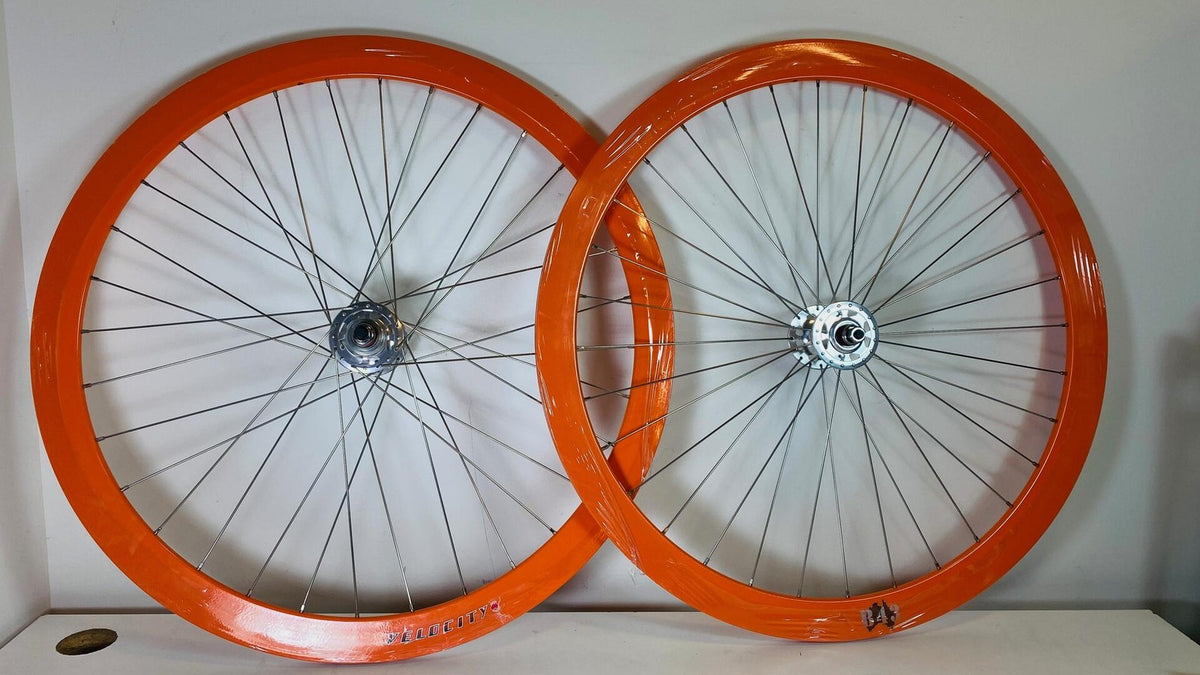 Velocity B-43 700c Track/Fixie Wheelset 32h Fix / Free 100/120 Radial F - Orange 1