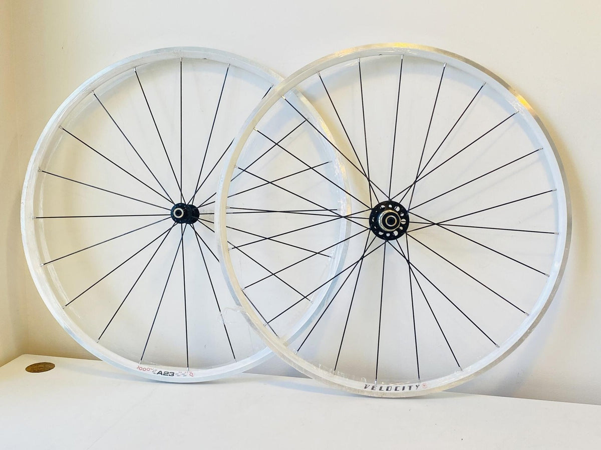 Velocity A23 700c Clincher Road Wheelset 20/24h 100/130 8-10 Speed - White MSW 1