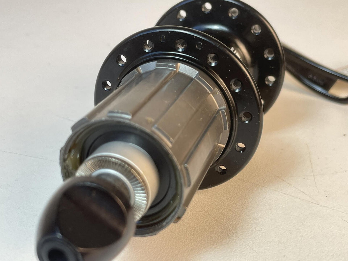 NOS Fuji CGC Small Flange Road Hub Set, Shimano HG 8/9/10 Speed 24h / 28h 7