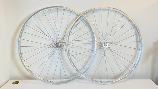 Velocity ESCAPE 700c Tubular Wheelset 28h-F / 32h-R 8-10 Speed 100/130 - Silver 1