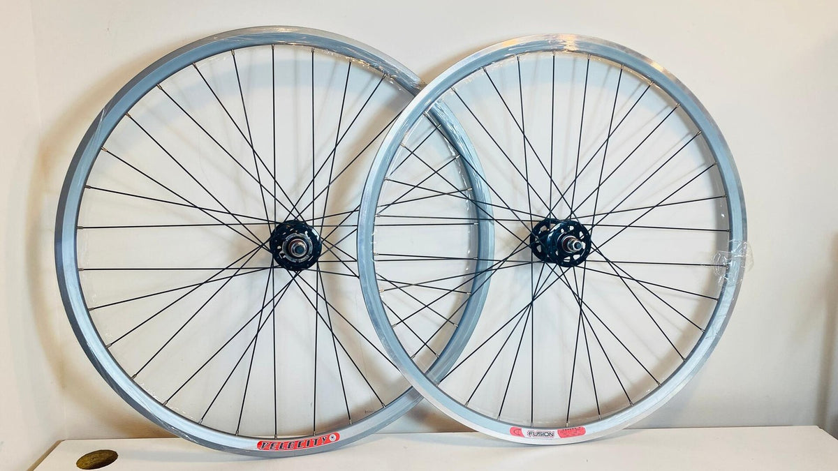 Velocity FUSION 700c Track Wheelset 32h Fix / Free 100/120 MSW - Gunmetal 1