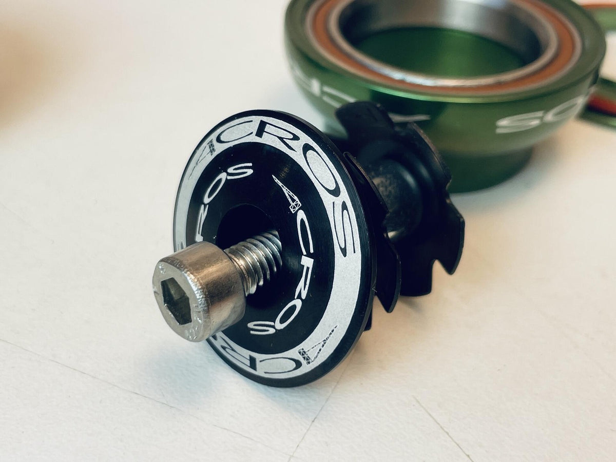NOS ACROS AH-06 Series Threadless 1-1/8" Headset Steel Bearings, Green Anodized 4
