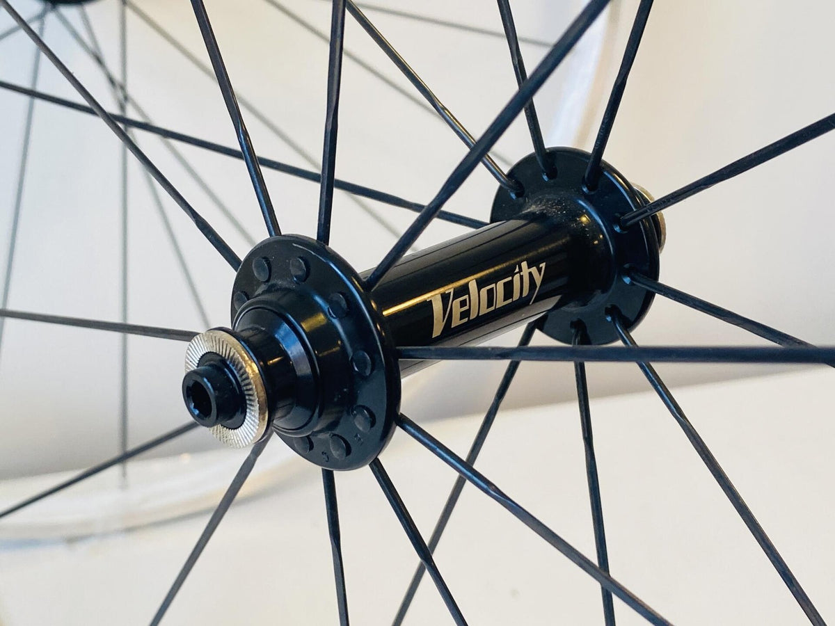 Velocity A23 700c Clincher Road Wheelset 20/24h 100/130 8-10 Speed - White MSW 8
